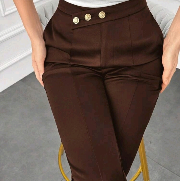 Women's Straight Leg Loose Waist Button Detail Elegant Dress Pants - Picture 1 of 4